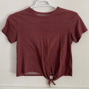 🦋4/$20 SALE - Me to We Striped Crop Top